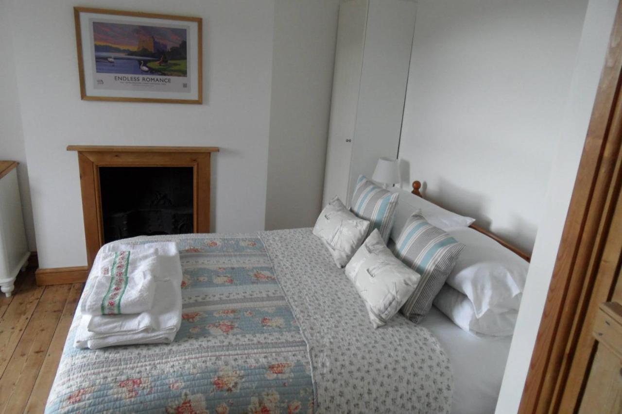 Farthings Hook Mill Holiday Cottage Henrys Moat Kültér fotó